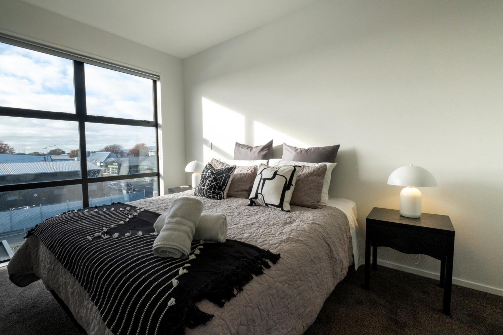 Luxury 2 Bed Townhome In Cbd Christchurch Exteriér fotografie