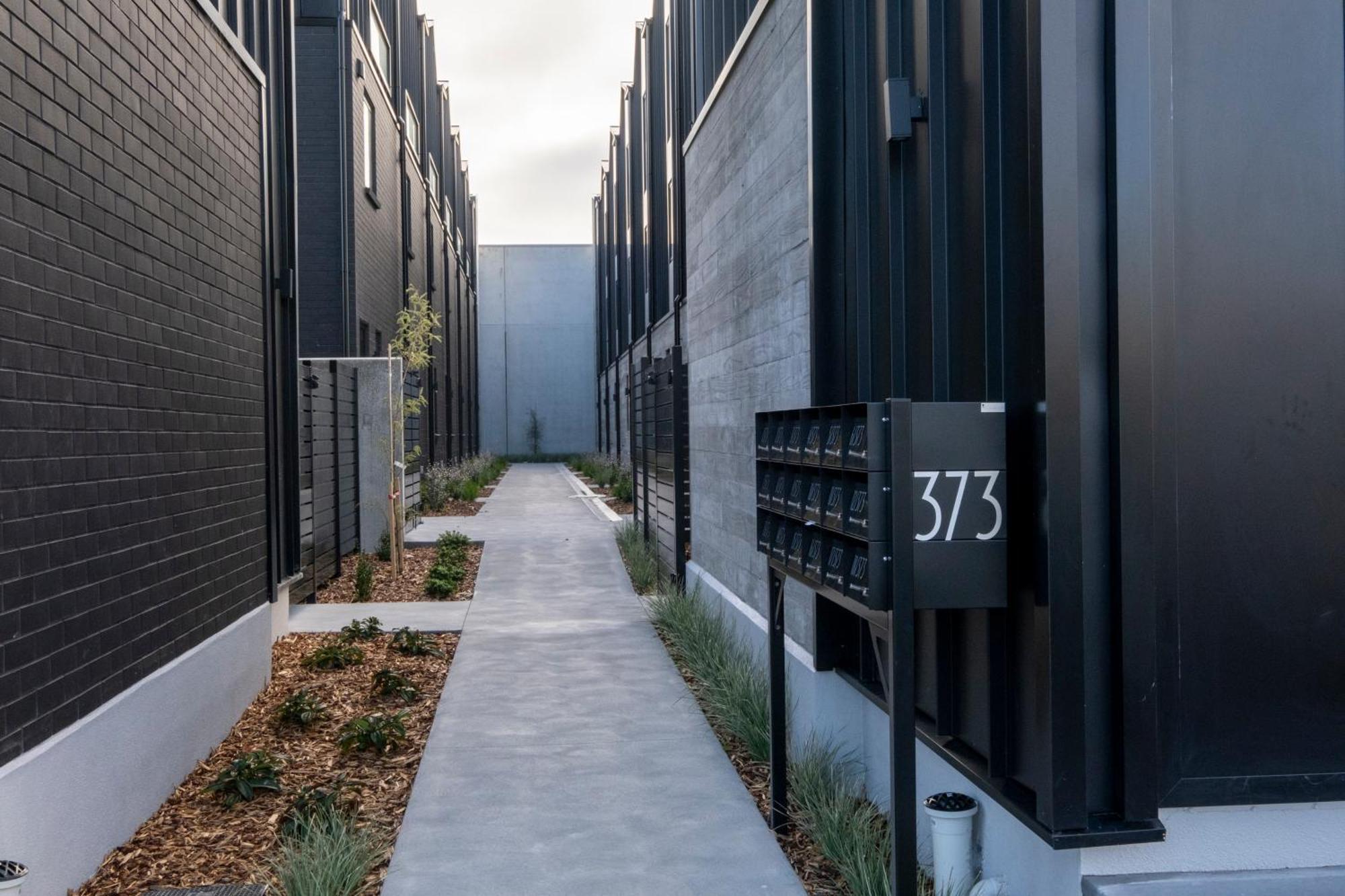 Luxury 2 Bed Townhome In Cbd Christchurch Exteriér fotografie